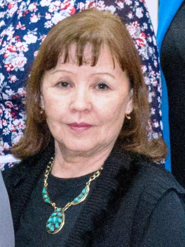 Попова Вера Николаевна.